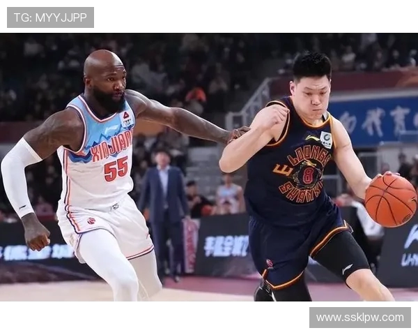 从鱼腩到领头羊！活塞的翻盘底子是什么？